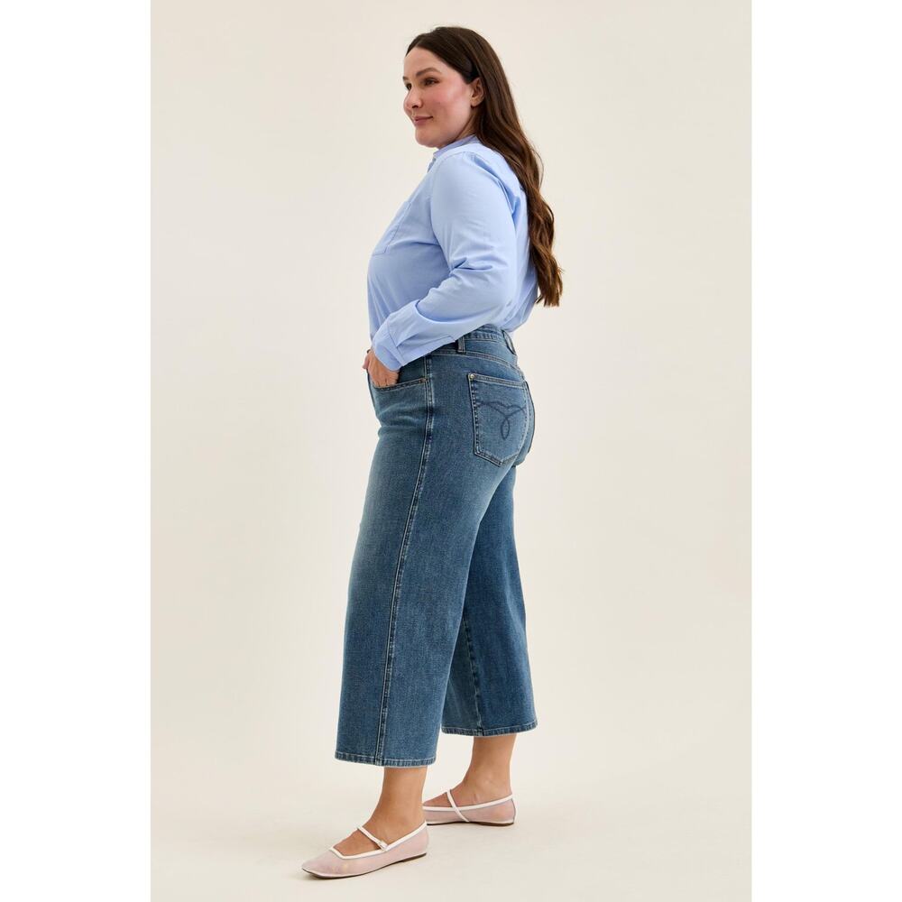 Judy Blue HW DOTTIE Wide Crop MD Quarry Fade - Picture 9 of 11